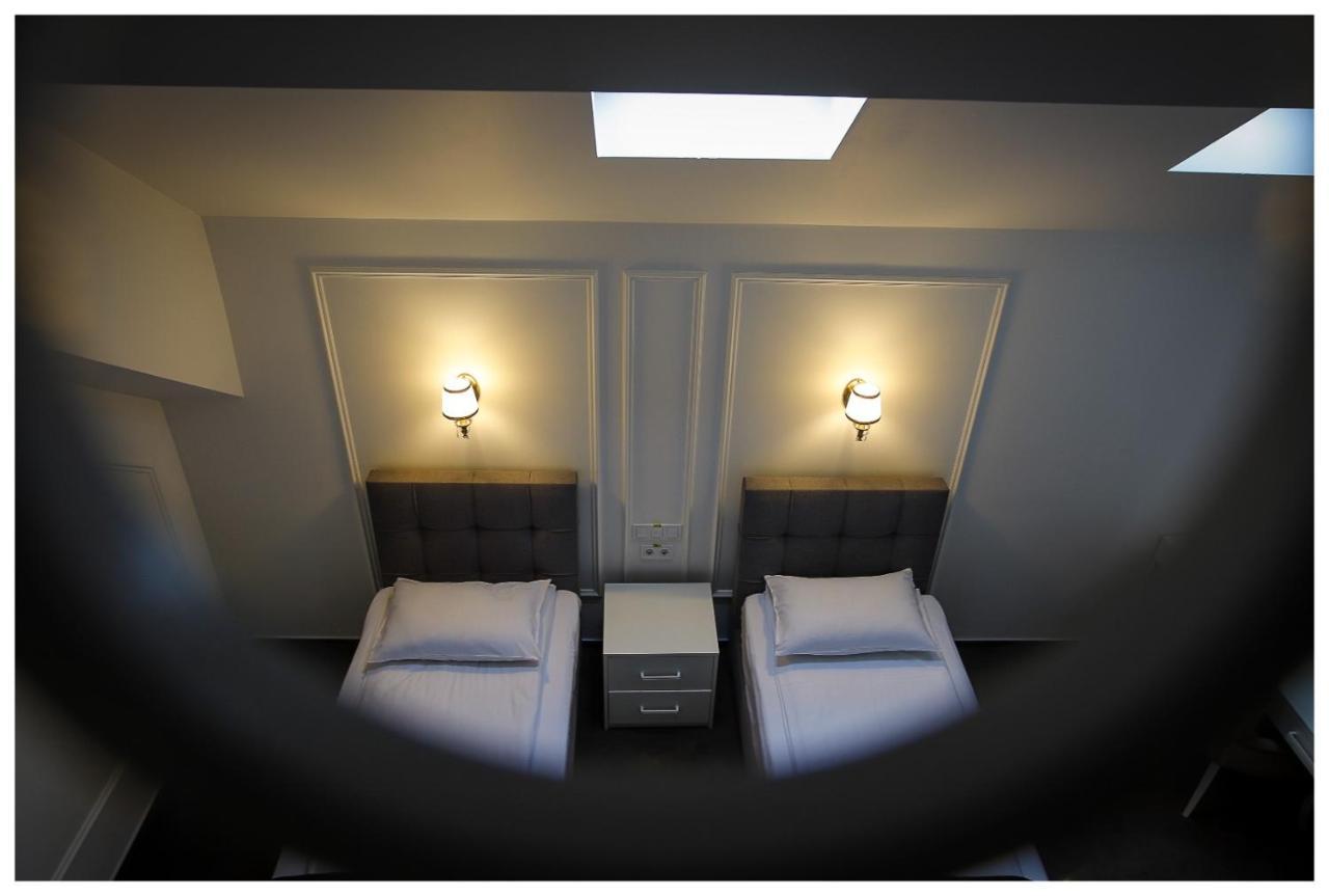 Hôtel Vila Berlin à Poiana Brasov Extérieur photo