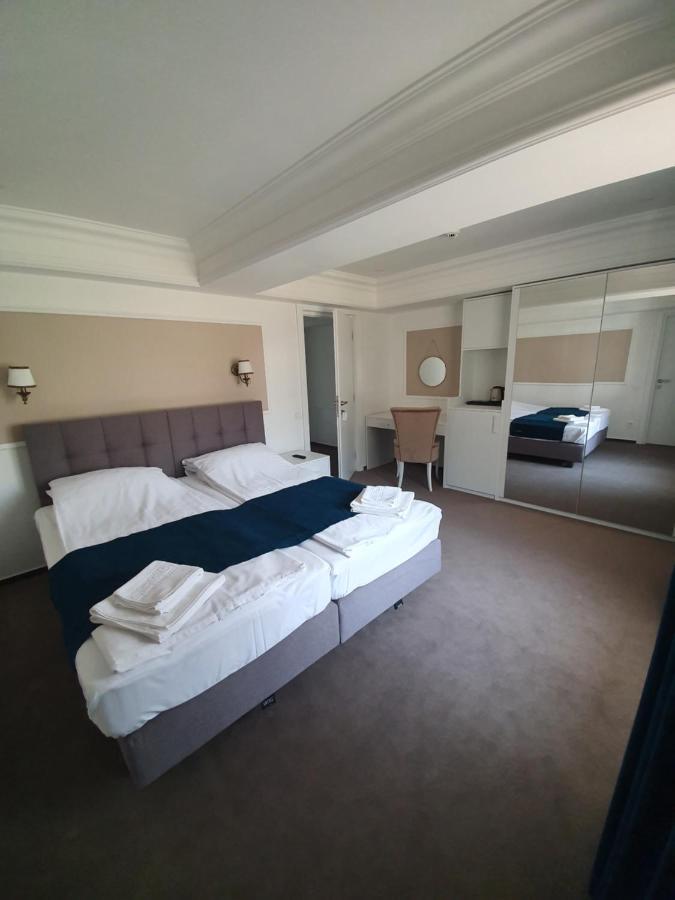 Hôtel Vila Berlin à Poiana Brasov Extérieur photo