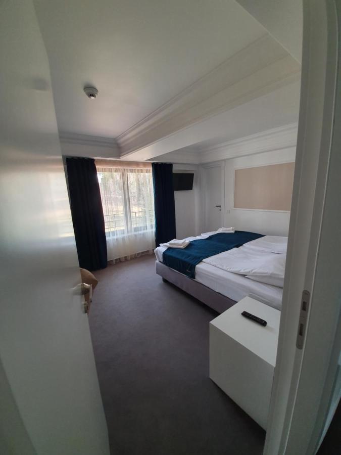 Hôtel Vila Berlin à Poiana Brasov Extérieur photo