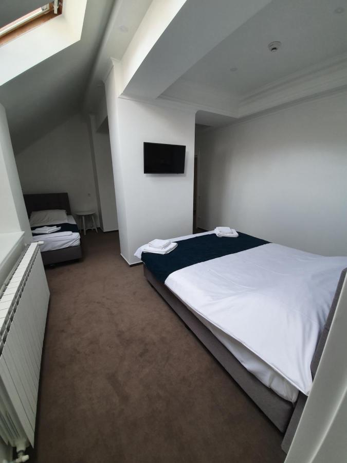 Hôtel Vila Berlin à Poiana Brasov Extérieur photo