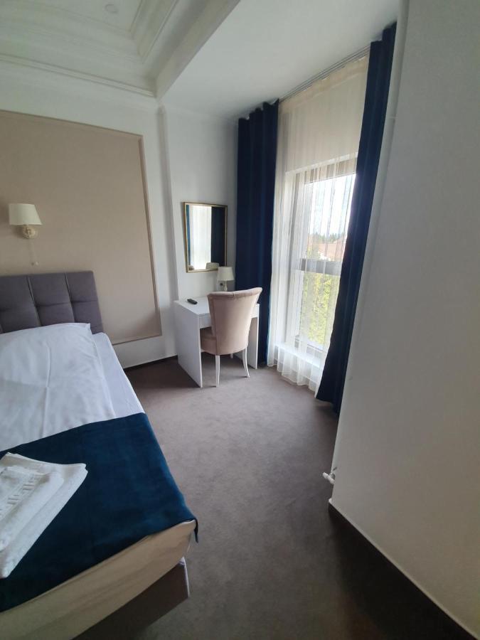 Hôtel Vila Berlin à Poiana Brasov Extérieur photo