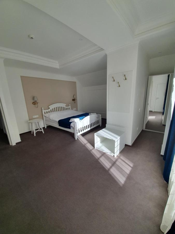 Hôtel Vila Berlin à Poiana Brasov Extérieur photo